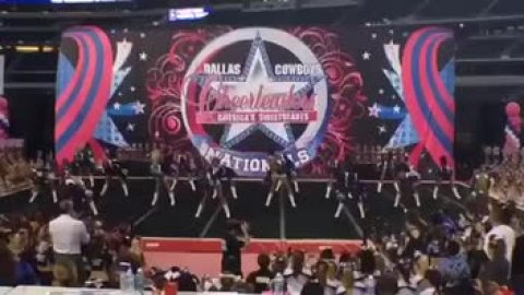 Dallas cowboy cheerleaders!!